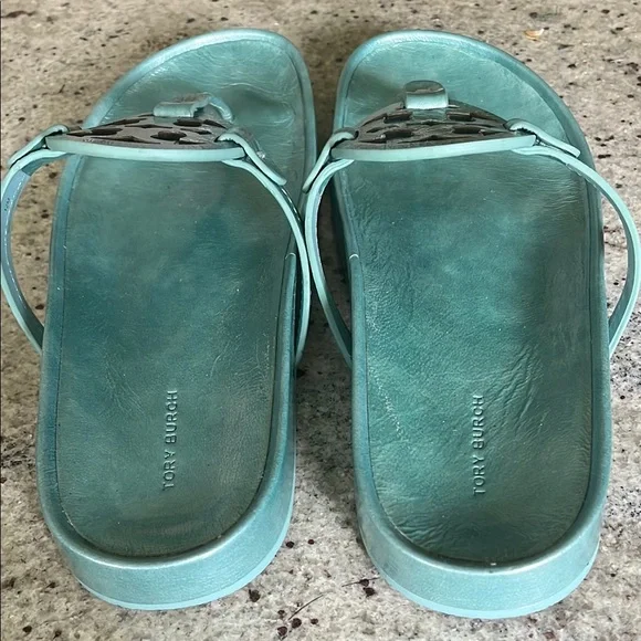 NWOT Tory Burch Miller Cloud Metallic Teal Sandals Size 12 - Picture 2 of 3